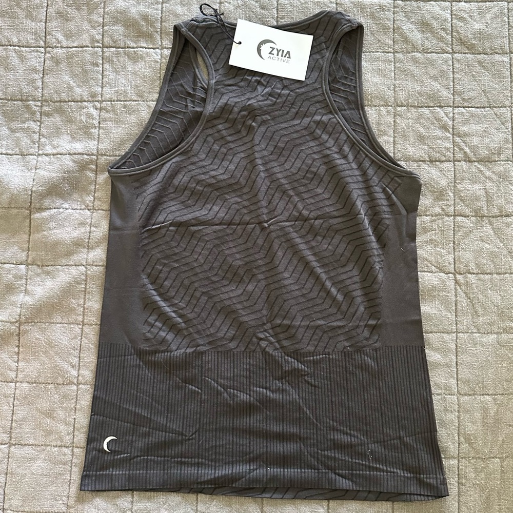 ZYIA Gray Chevron Copper Charged Tank (NWT) - Picture 2 of 4